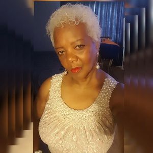 Meet your Posher, Yvonne